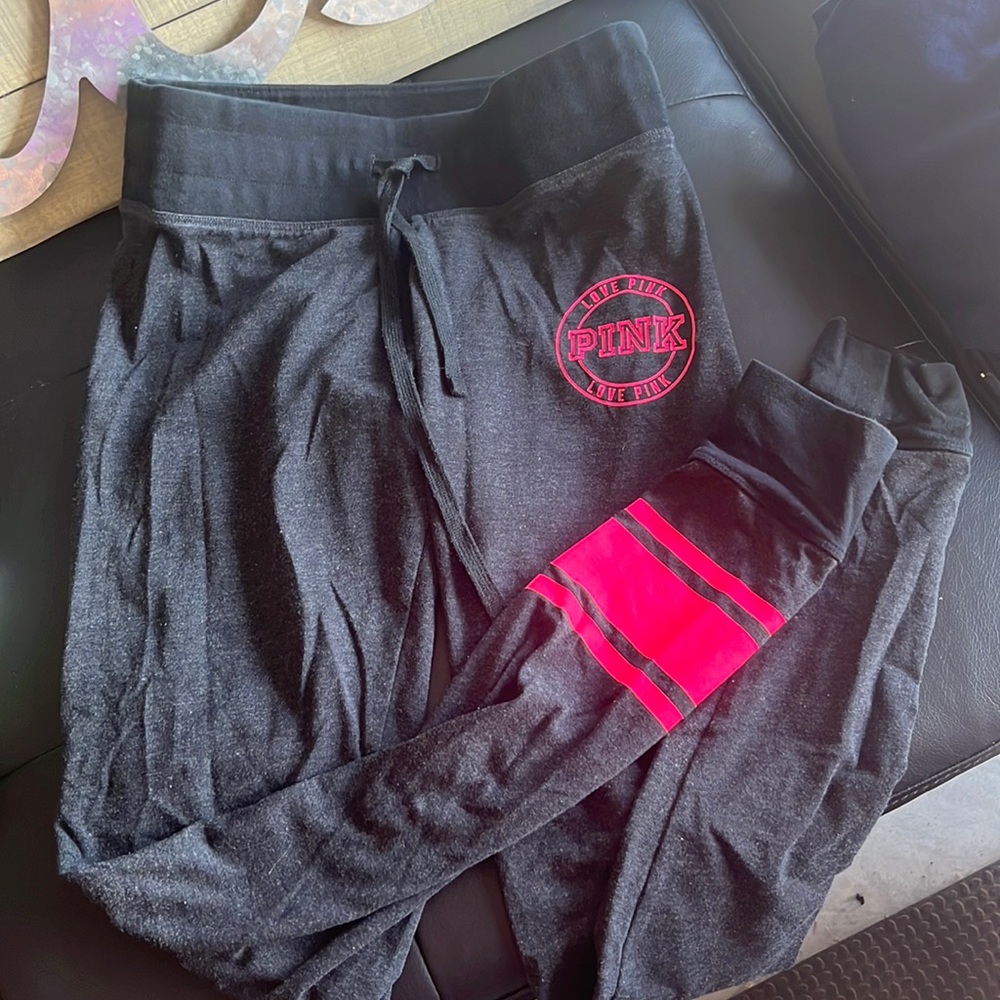 Pink yoga pants